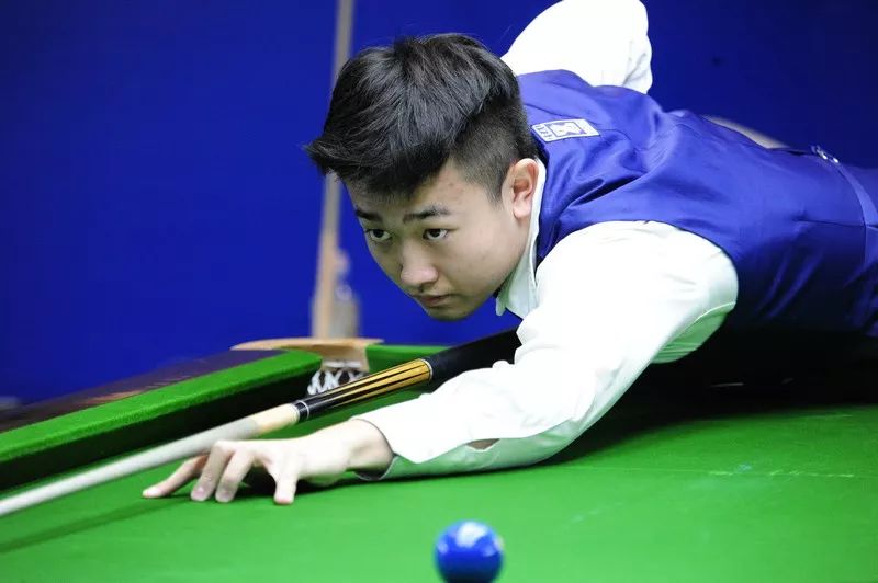 转会传闻再 转会传闻再