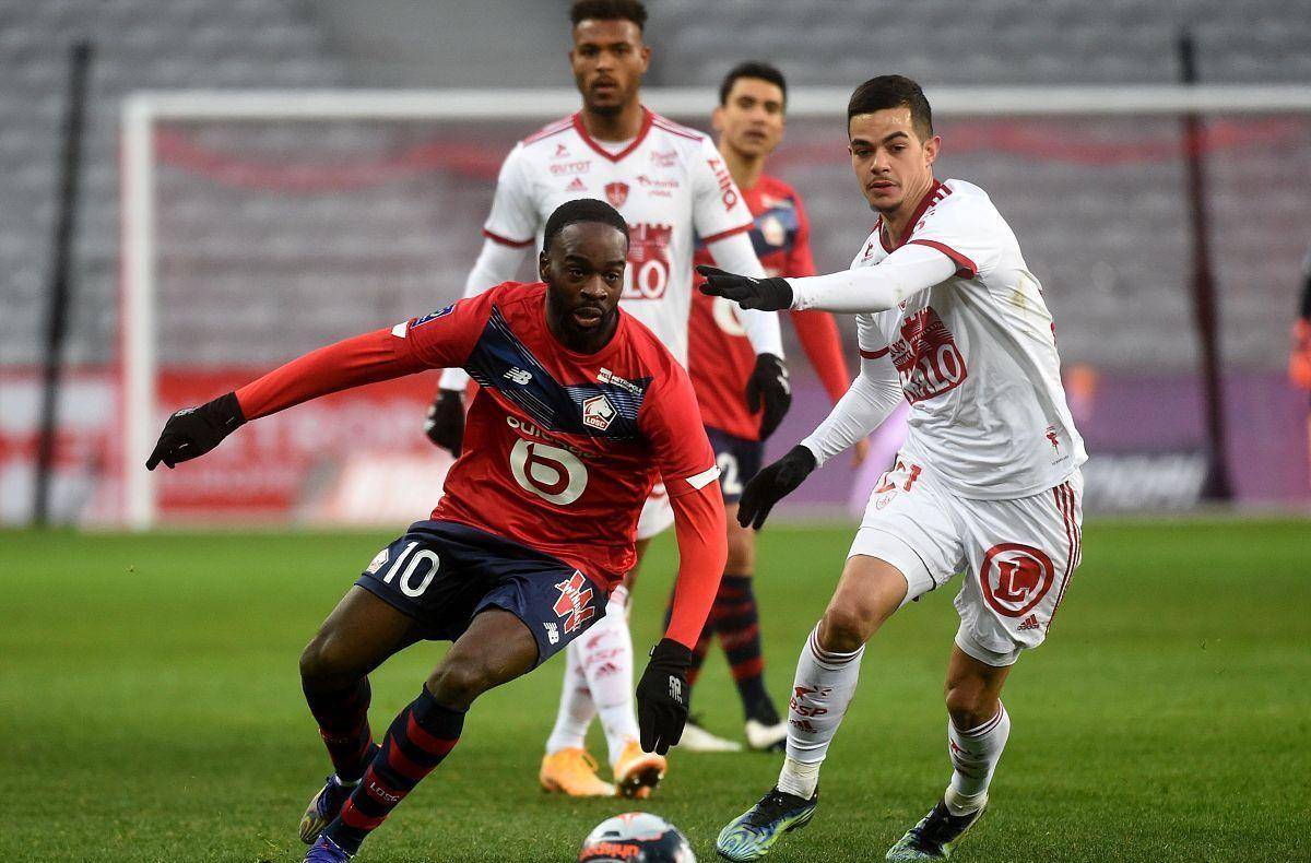 內維爾等 內維爾等