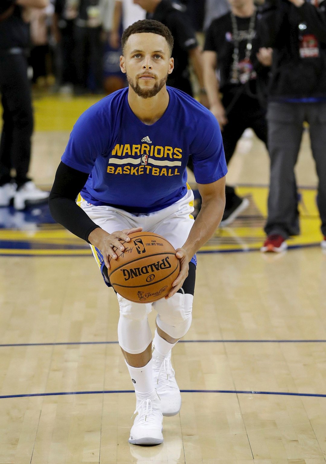 半场更多地 半场更多地