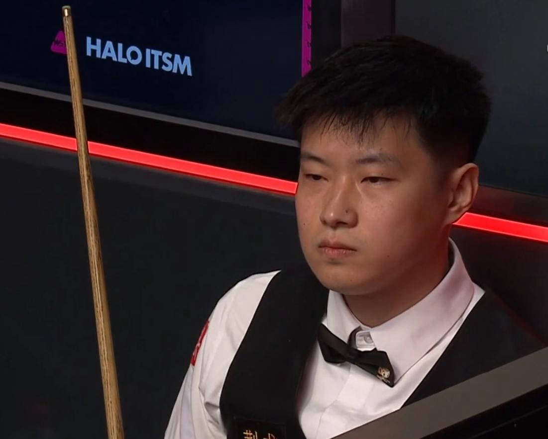 值与赛场下 值与赛场下